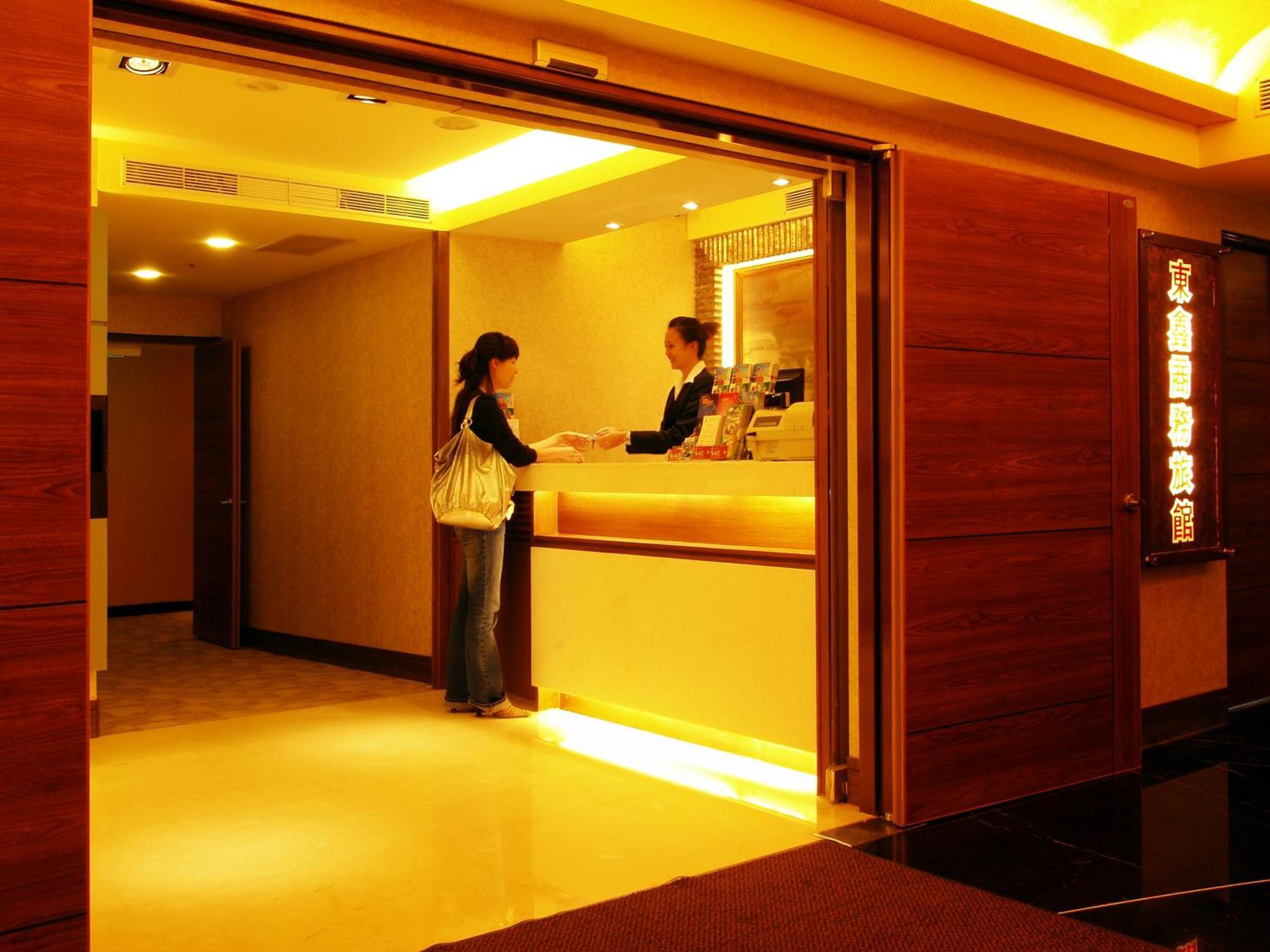 Hotel 東鑫商務旅館eastern Star