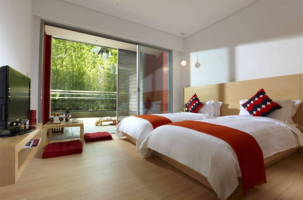 Hotel Double One