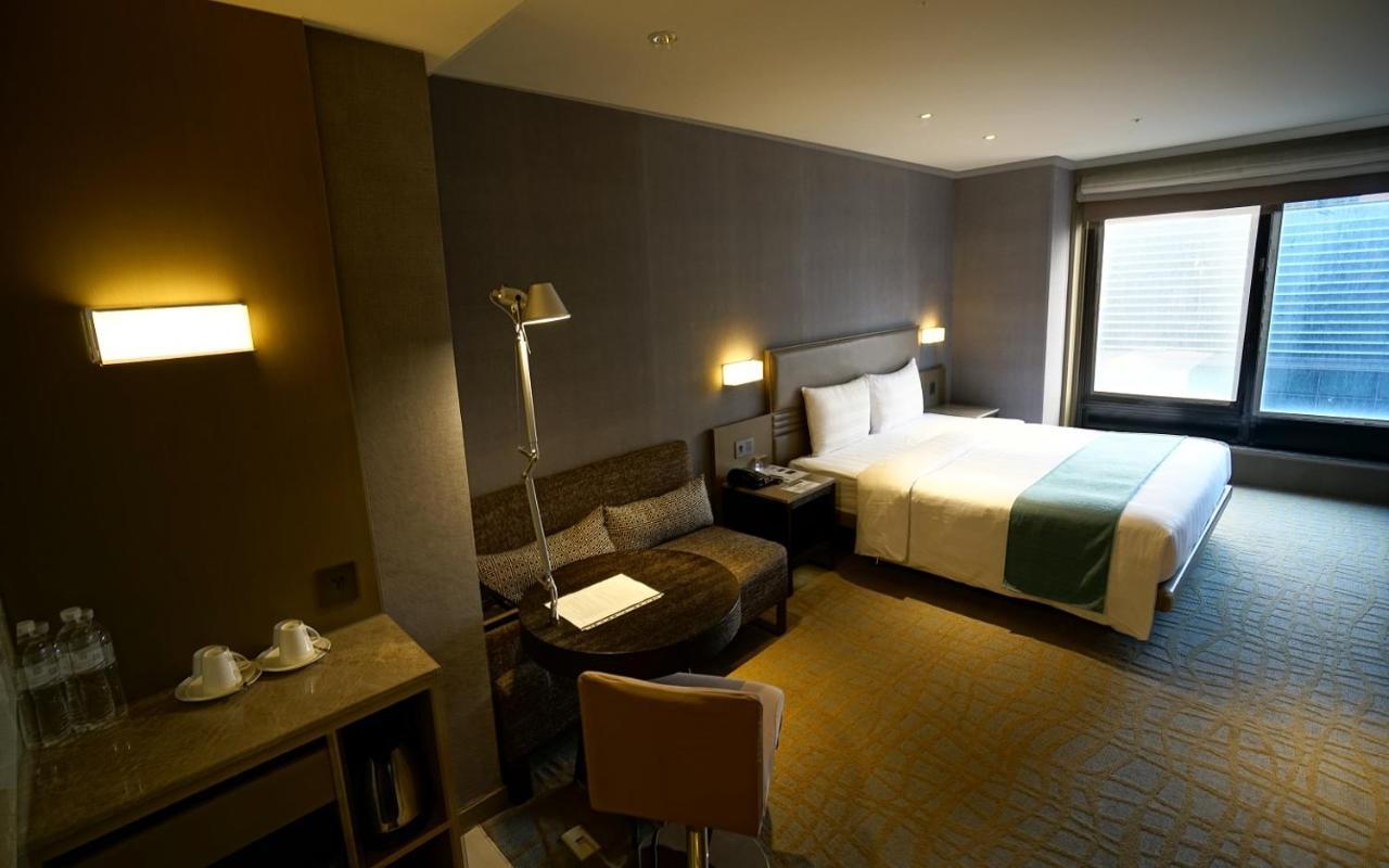 Hotel Midtown Richardson 4*