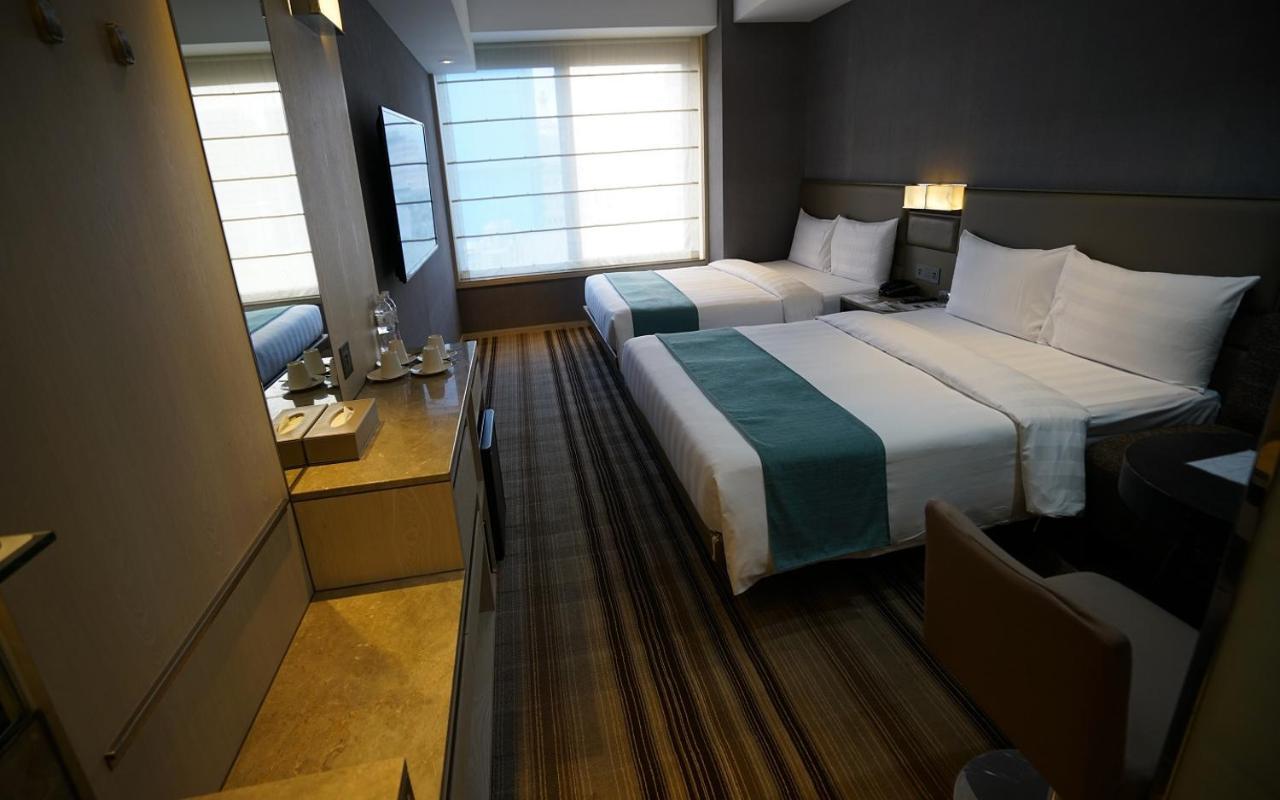 Midtown Richardson 4*