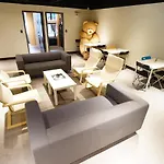 Cavemen Hostel Taipei Station Youth Branch