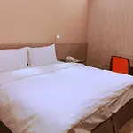 West Inn48