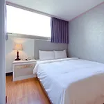 Chrysler Hotel