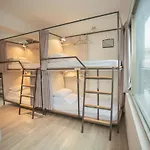 Corner Hostel & Cafe