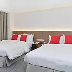 Emperor Hotel