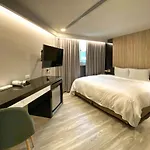 Hub Hotel Ximen Inn