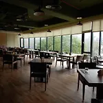 Yusense Hotel