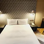Gugis Inn