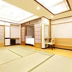 Phoenix Pavilion Hot Spring Hotel