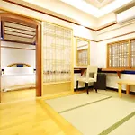 Phoenix Pavilion Hot Spring Hotel