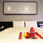 Hotel 6 - Ximen