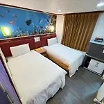 Dealer Hotel
