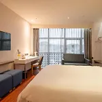 Check Inn Taipei Xinyi