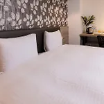 Queens Hotel II