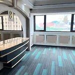 Sunny Hotel