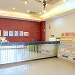 Sunny Hotel