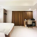 新仕飯店-New City Hotel