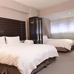 新麗旅店 Newful Hotel