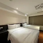 Cz Inn 101-4