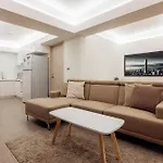 2B1Bldk Zhongxiao Dunhua, Ultra Center City • 2房1衛 客廳廚房 忠孝敦化 黃金地段市中心