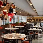 Humble House Taipei, Curio Collection By Hilton