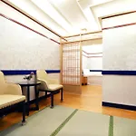 Phoenix Pavilion Hot Spring Hotel