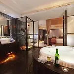 Isis Taipei Motel