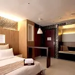 Star Hotel