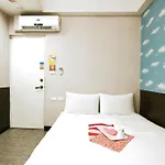 Ximen Holiday Inn