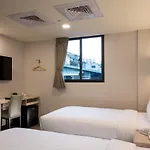 Urhome Hotel