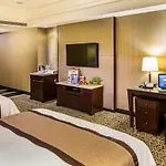 Grand Forward Hotel
