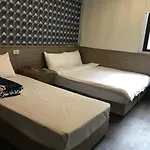 Xin Du Hotel