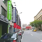 Energy Inn-Taipei Main Station