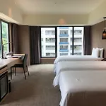 La Maison Hotel