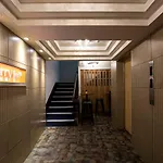 Carry Inn