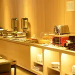 Noble Hotel