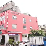 Ulysses Hotel Taipei Main Station