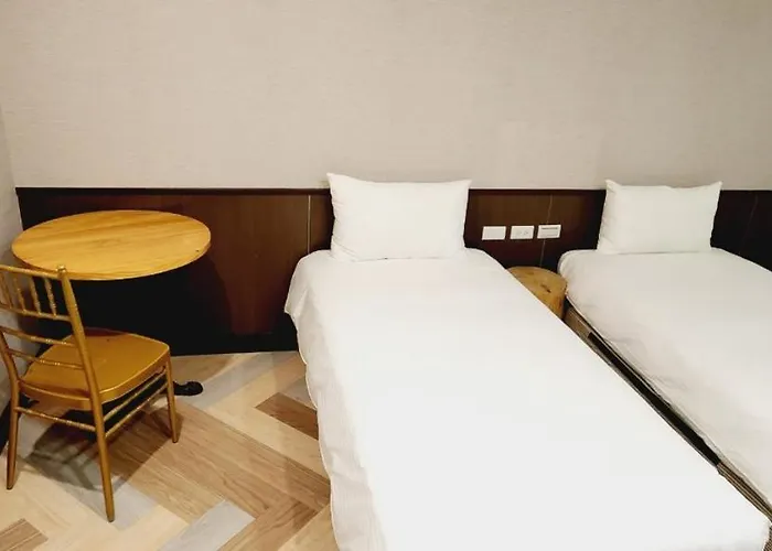 Ximen Garden Inn