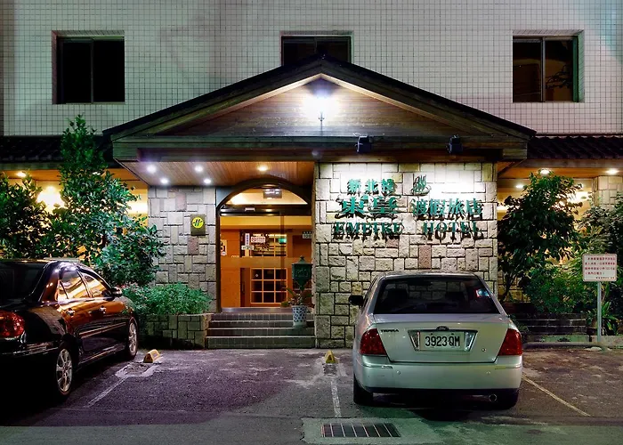 Empire Hotel