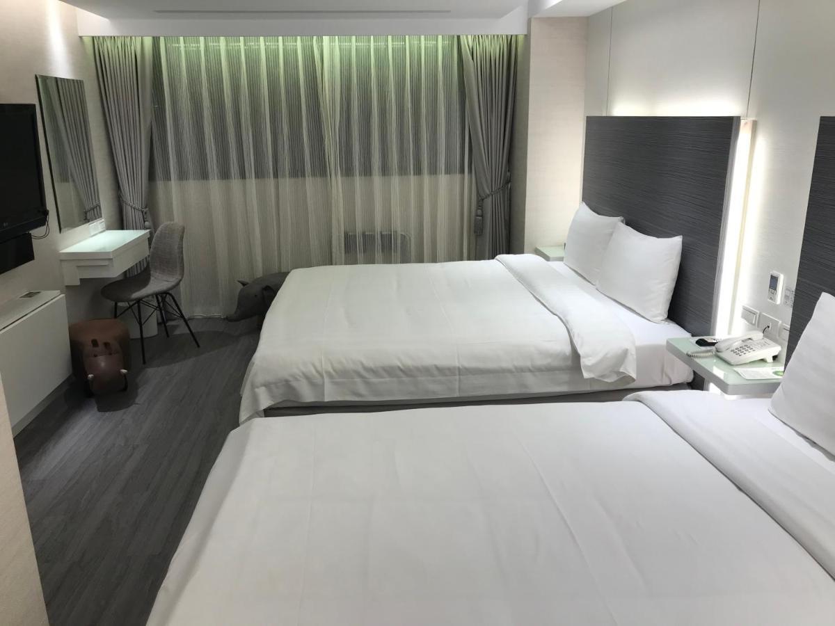 Golden Garden Hotel 3*