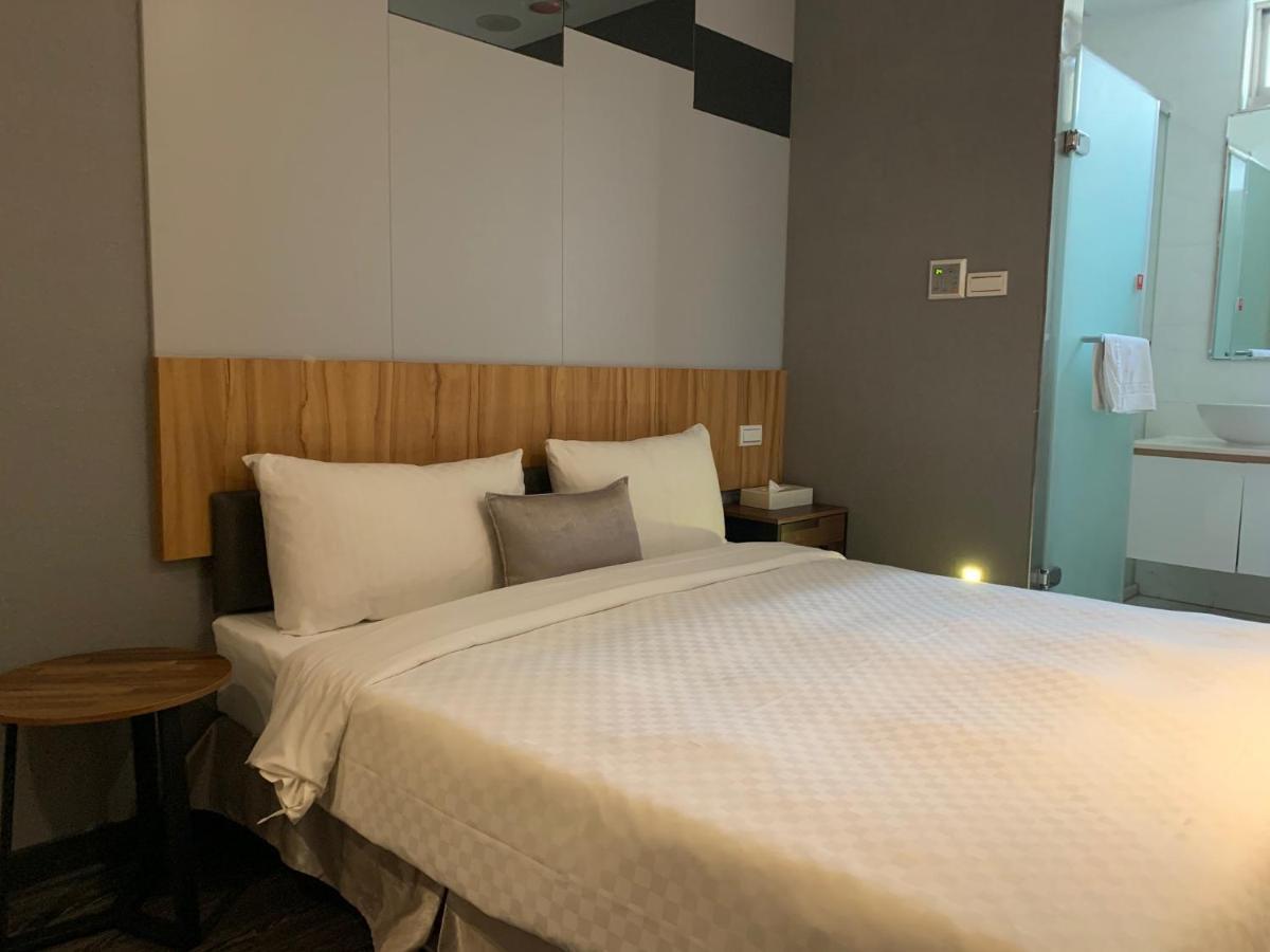 Yesinn Hotel