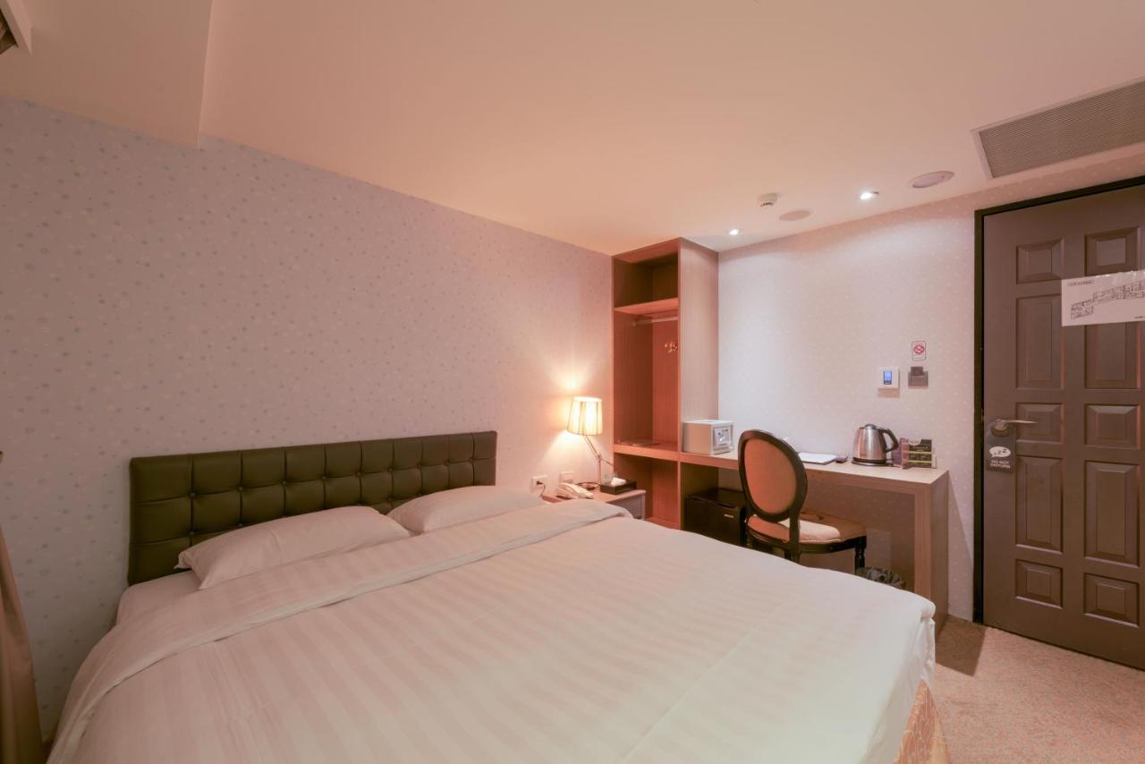 Rf - Zhongxiao Hotel