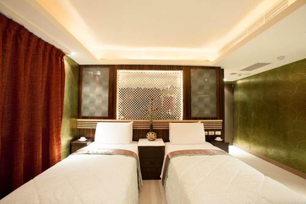Guide Xinyi Hotel