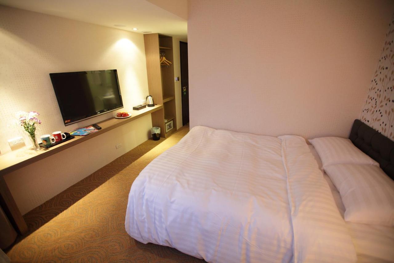 Rf - Zhongxiao Hotel Taipei