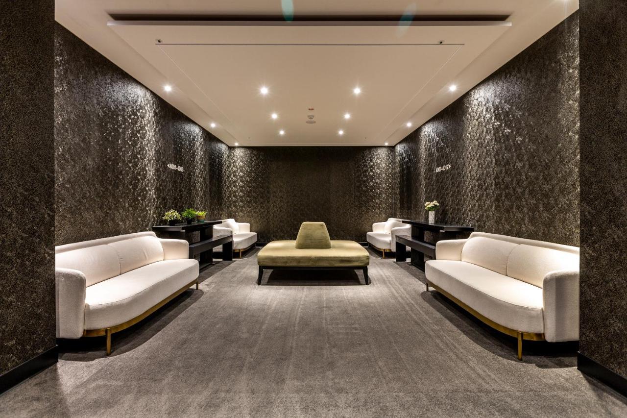 Mayer Taipei