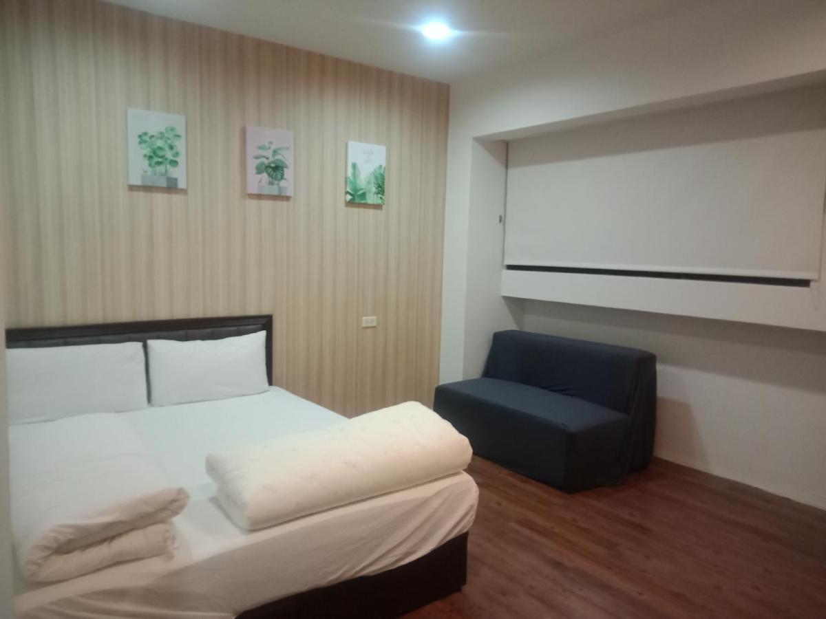 Inn Ez 西門邑居 *