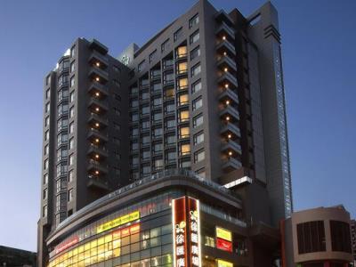 Two Tails Luzhou Hotel 4*
