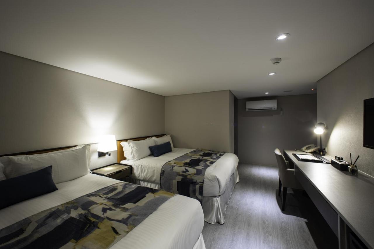 Aparthotel 甲山林101行旅 3*