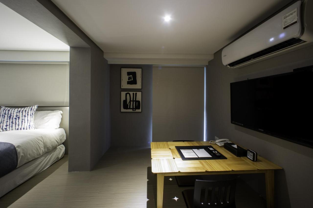 Aparthotel 甲山林101行旅