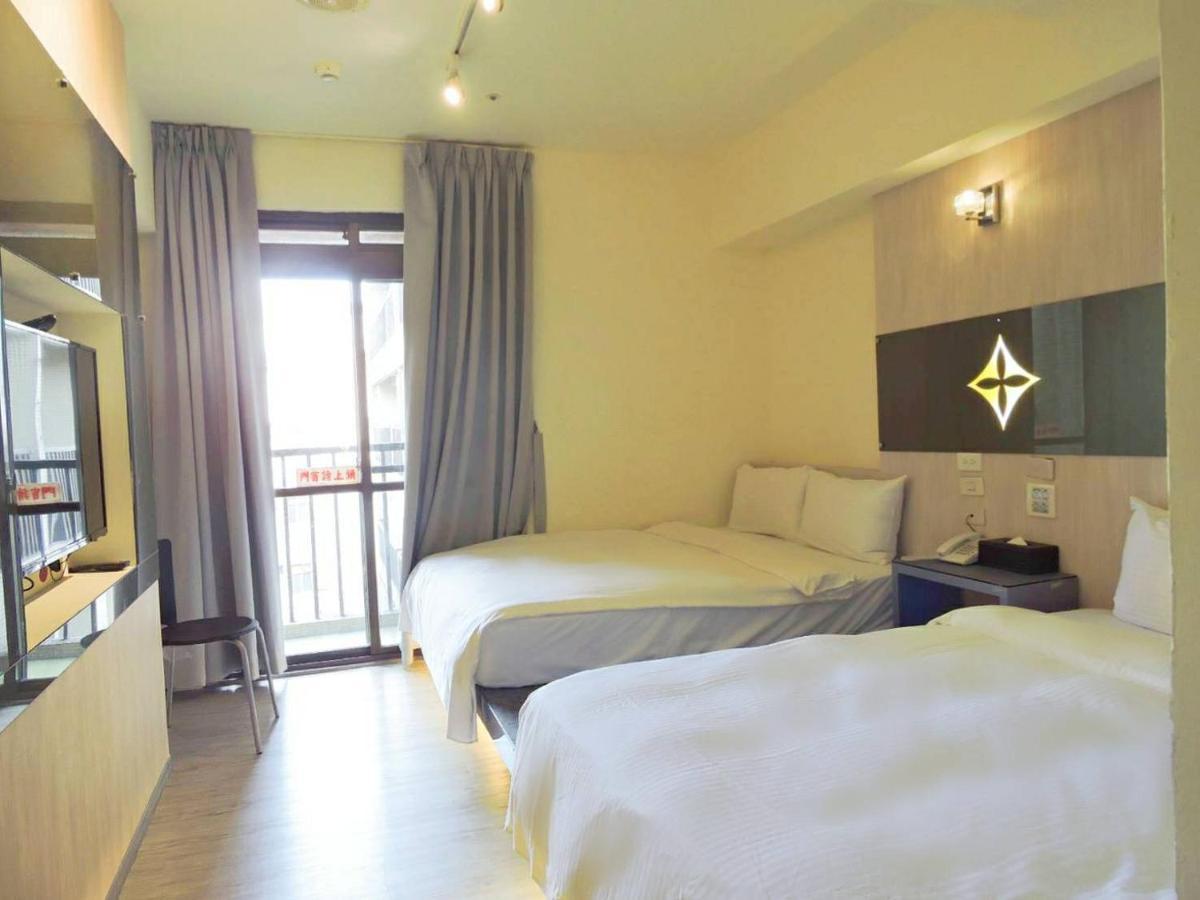 Walker - Chenggong Hotel Taipei